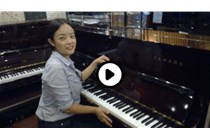 宝宝在学琴，妈妈做榜样